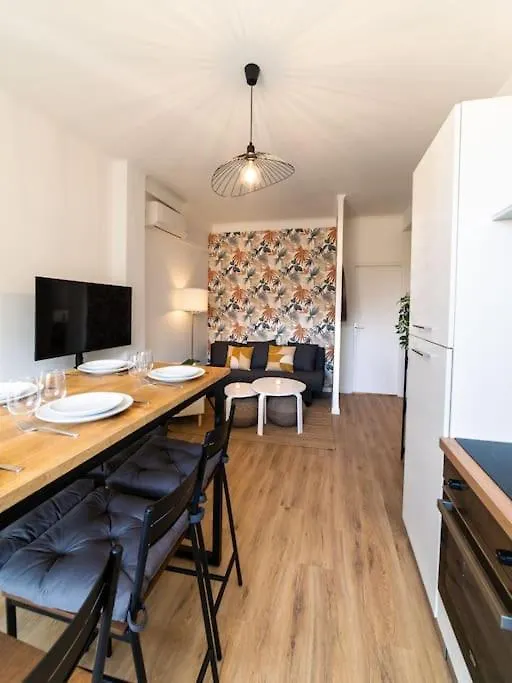 Appartement Climatise Gare St-Charles Marseille Apartment