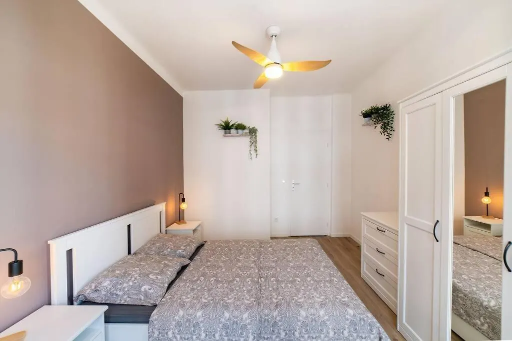 Apartment Appartement Climatise Gare St-Charles Marseille France