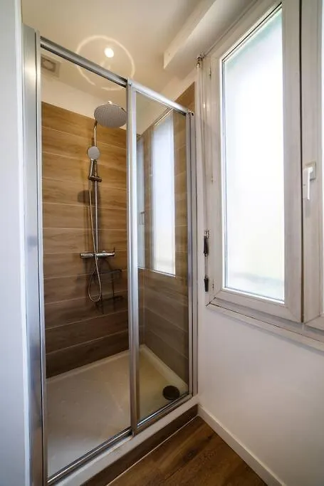 Appartement Climatise Gare St-Charles Marseille Apartment